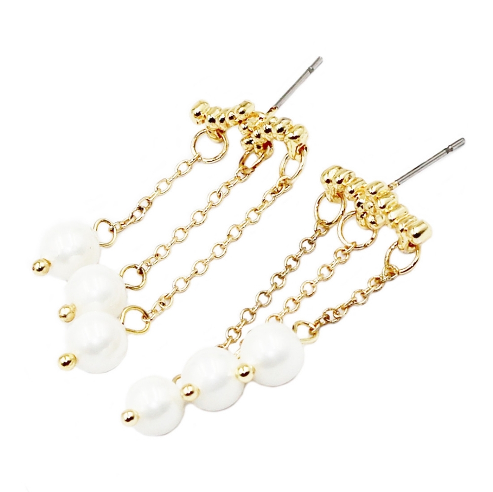 Gold elegant pearl pendant earrings